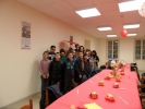 Les collégiens fêtent le nouvel an chinois autour d'un repas aux saveurs exquises